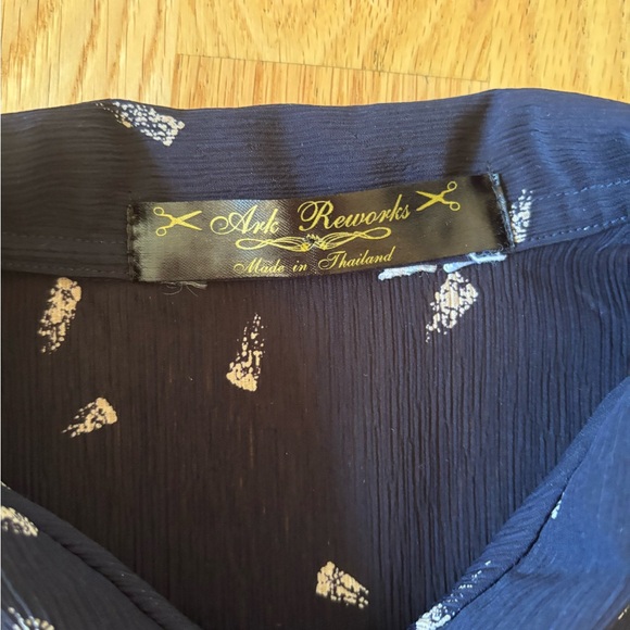 Vintage Ark Reworks Navy Patterned Blouse - Picture 4 of 4